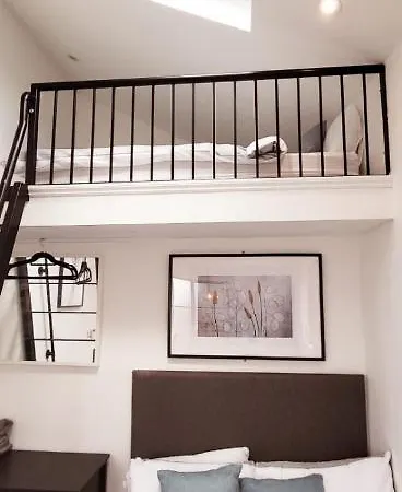Stunning New Build Mezzanine Style Apartment *
