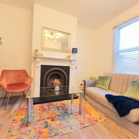 Holiday home Wimbledon Ideal 1 Bedroom Ground Floor With Garden London
