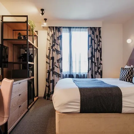 The Fox & Goose Hotel