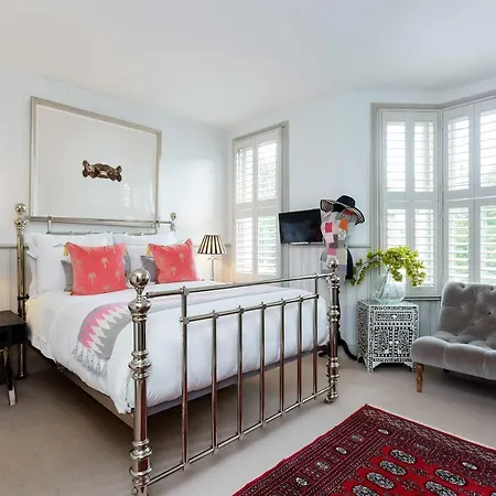 Veeve - Curiouser And Curiouser Holiday home