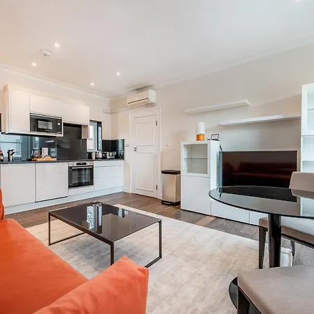 Chesham Court Knightsbridge 5*