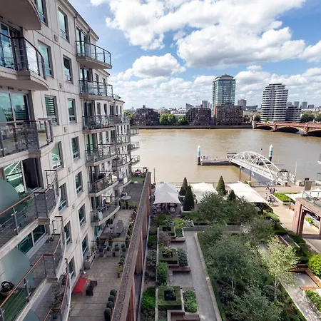 Apartment Beautiful River View Close To Eye