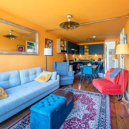 Altido 2-bed Flat W/ Thames View Apartment London