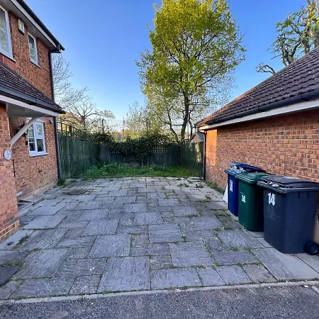 Holiday home Cosy Heights In Finchley
