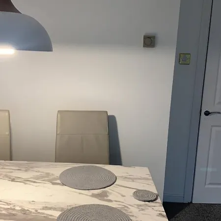 Cosy Heights In Holiday home Finchley