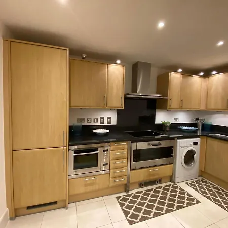 Fabulous 2 Bed In Vauxhall