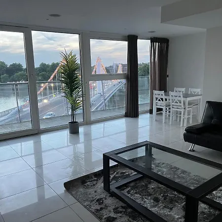 Apartment Location Chelsea River View /central *