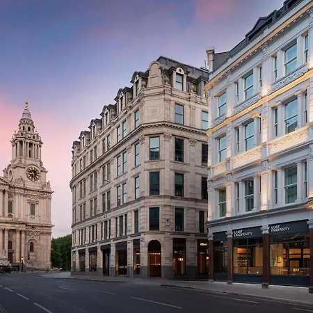 מלון Lost St Pauls London, Curio Collection By Hilton 4*