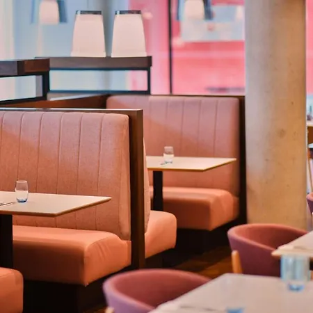 Hotell Aloft Excel 4*