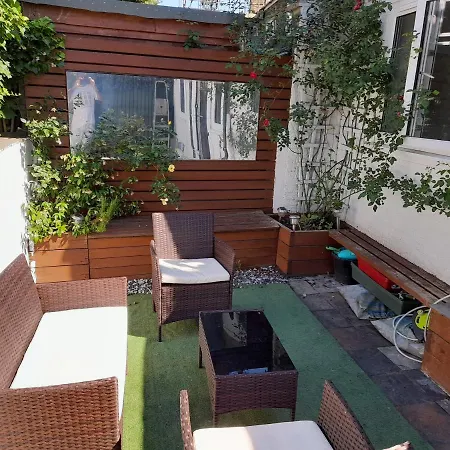 Apartment 2 Bed Luxury Service In The Heart Of Chiswick Town, W4 Zone 2