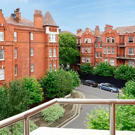 Hamlet Gardens Apartment London