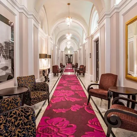 Hotel The Clermont London, Charing Cross Londýn