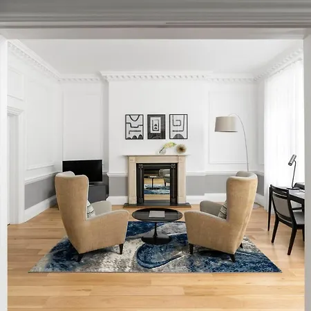 Hotel Metropolitan 5*