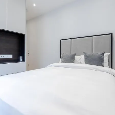 Stayinn Aldgate Appartement *