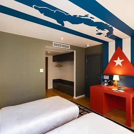 Limehouse Library Hotel 4*
