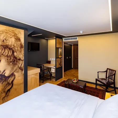 Limehouse Library 4* London