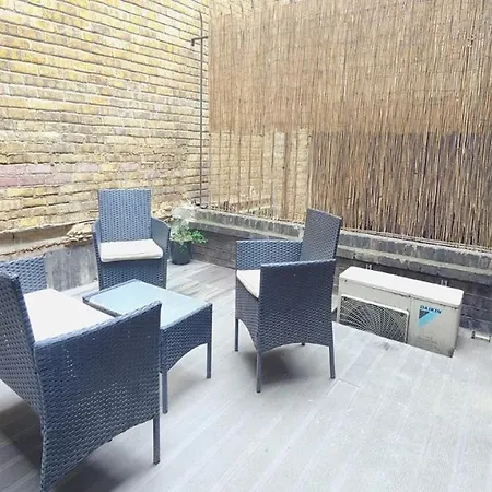 Apartment Spacious 3 Bed Flat Near Liverpool Street, Spitalfields *