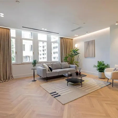 Apartment Covent Garden Piazza By Stayo London