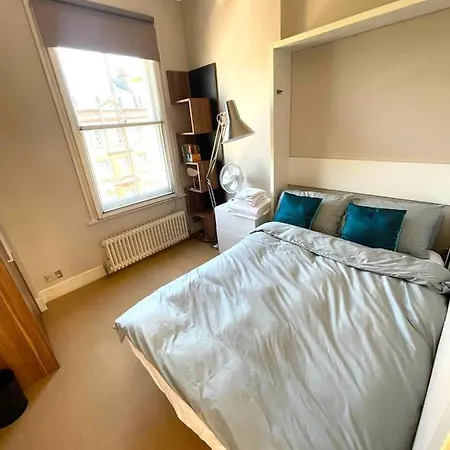 Sunny 2 Bedroom, 2 Bathroom With Roof Terrace Appartamento *