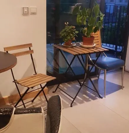 Jadwin Beautiful Share Toilet 2 People * London