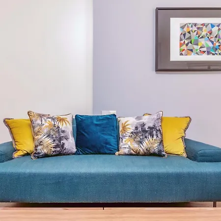 Interior-designer With 2 Terraces Apartment London