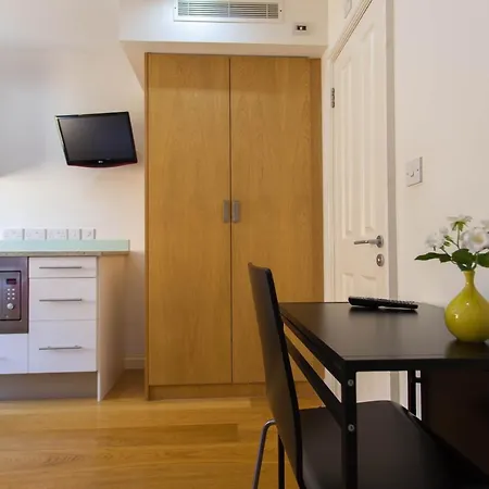 Paddington Serviced By Concept * London