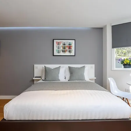 Inverness Terrace Serviced By Concept Apartman *