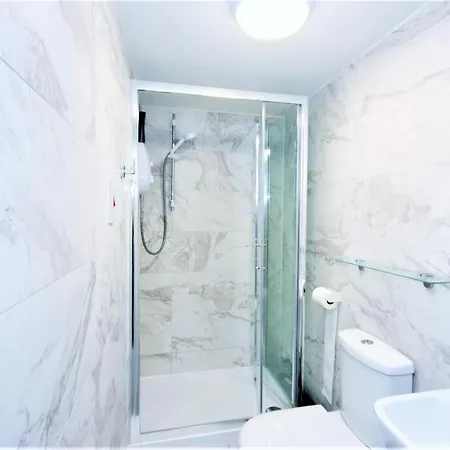 The Aldgate Guest house
