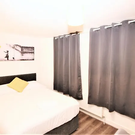 The Aldgate Guest house