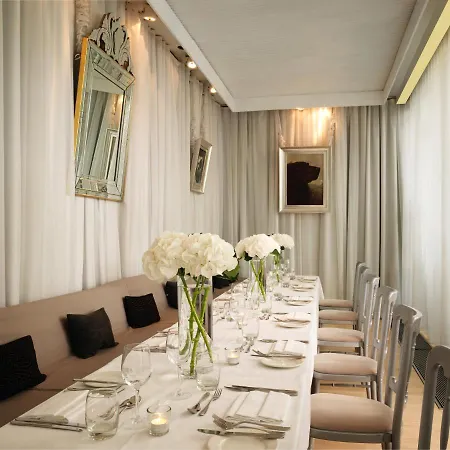 Sanderson 5*