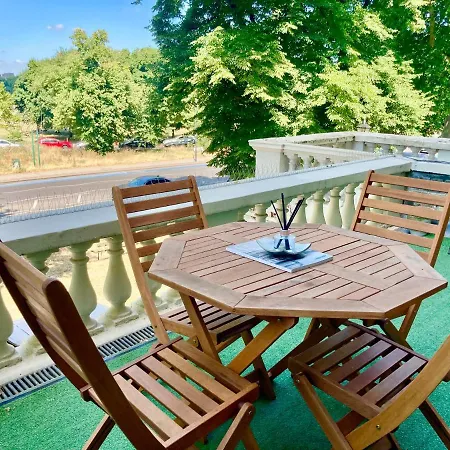 Apartment Large 2 Beds Flat Overlooking Clapham Common Park