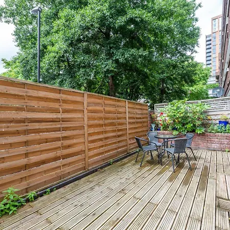 Apartment Sootheus - Cosy Surrey Quays *
