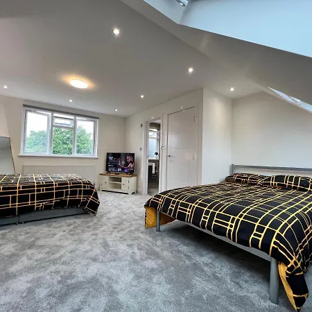 Wembley Stadium 5 Star Brand New Luxury Sleeps 14 With Parking Londres