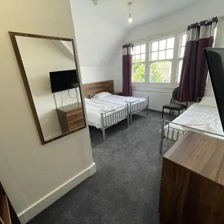 Hotel National 2*