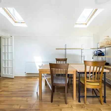 Guest house Verv Islington London