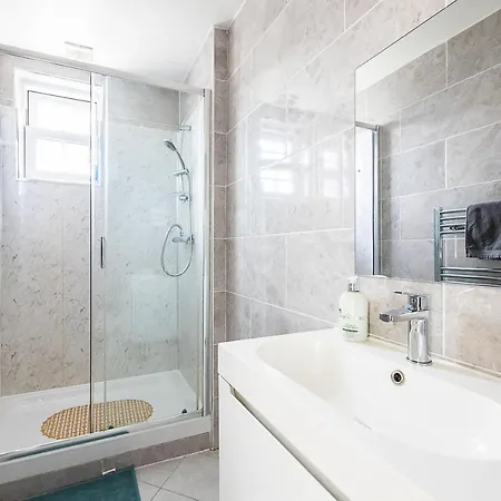 Guest house Verv Islington 5*