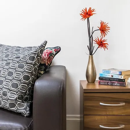 Verv Islington Guest house