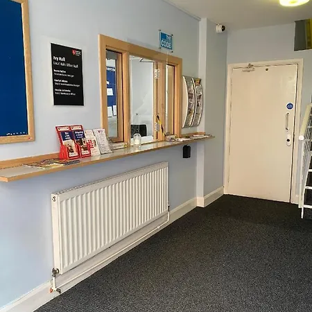 Guest house Charming For Students Only, Cricklewood Lane - Sk London