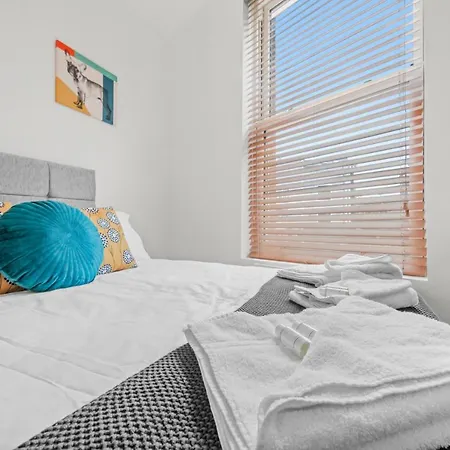 Roof Terrace 2bed Camden Free Wifi