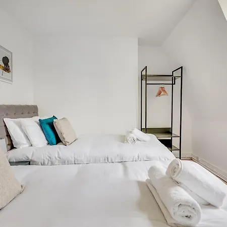 Modern 2 Bed In Central London, Kensington