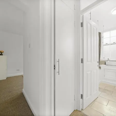 Apartment Modern Deluxe Camberwell Denmark London
