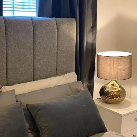 Apartment Modern Deluxe Camberwell Denmark London