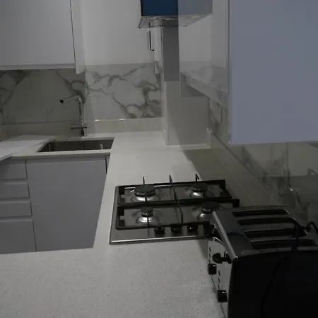 Apartament 64 Avonmore Olympia Kensington Boutique Londyn