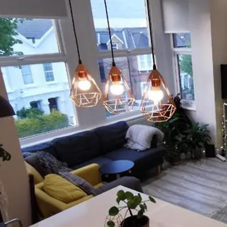 Apartment Entire 1-bed In Haringey *