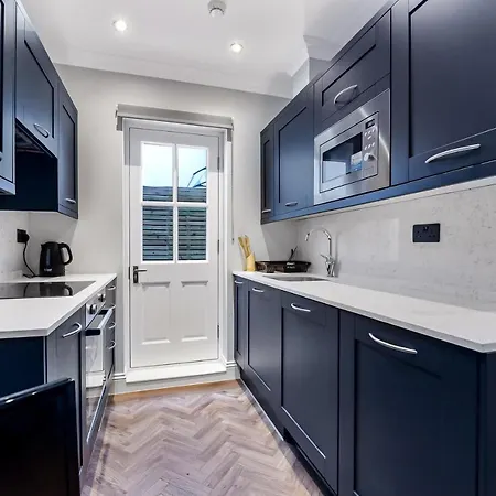 Apartment York By Dc *
