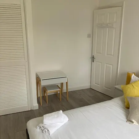 Gresham - Close To Excel, Contractors, Relocators, Paid Parking * Londen