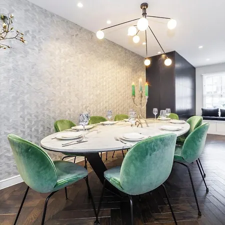 Holiday home Luxury 3 Bedroom House With Garden Next To Battersea Park