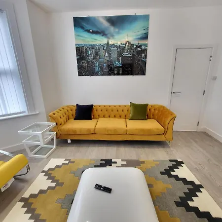 Garland Modern 4 Bedroom London Finchley