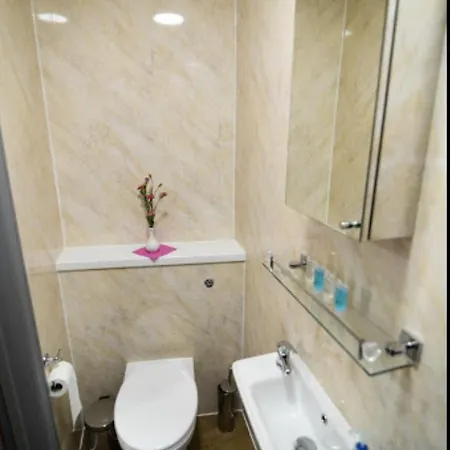 London Suite *