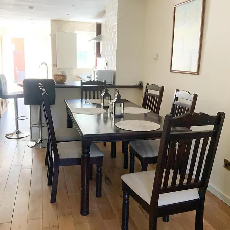 Battersea Wharf Holiday home *